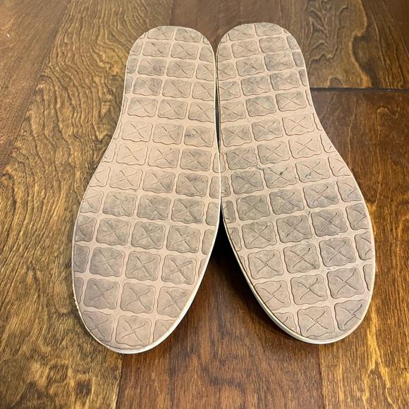 EUC Twisted X Men's Brown Leather Slip-Ons - Picture 8 of 9